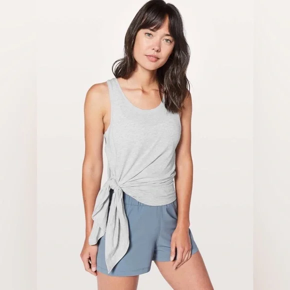 Lululemon To The Point Tank NWOT gray size 12 - Picture 2 of 8